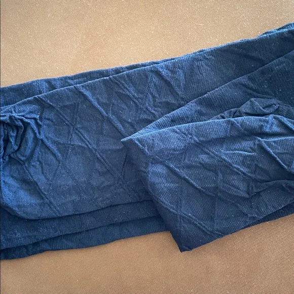 NWOT: Fashion Pattern Textured Navy Blue Winter Tights •  NEW - Picture 8 of 10